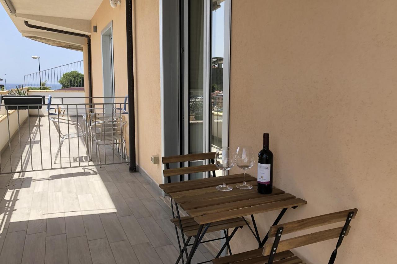 Accòmodati B&B Marina di Gioiosa Ionica Exterior foto